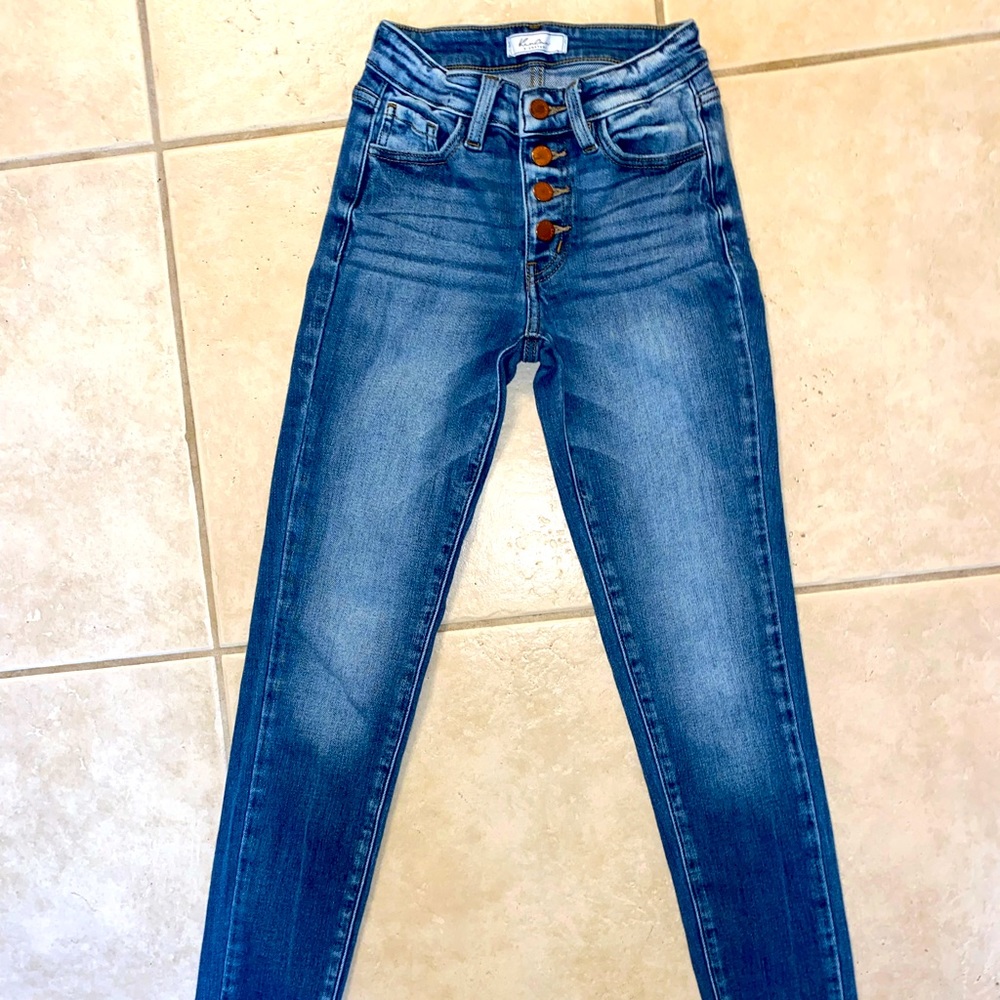 KanCan High-Waisted Skinny Jeans. BRAND NEW from Buckle. Button Fly.
